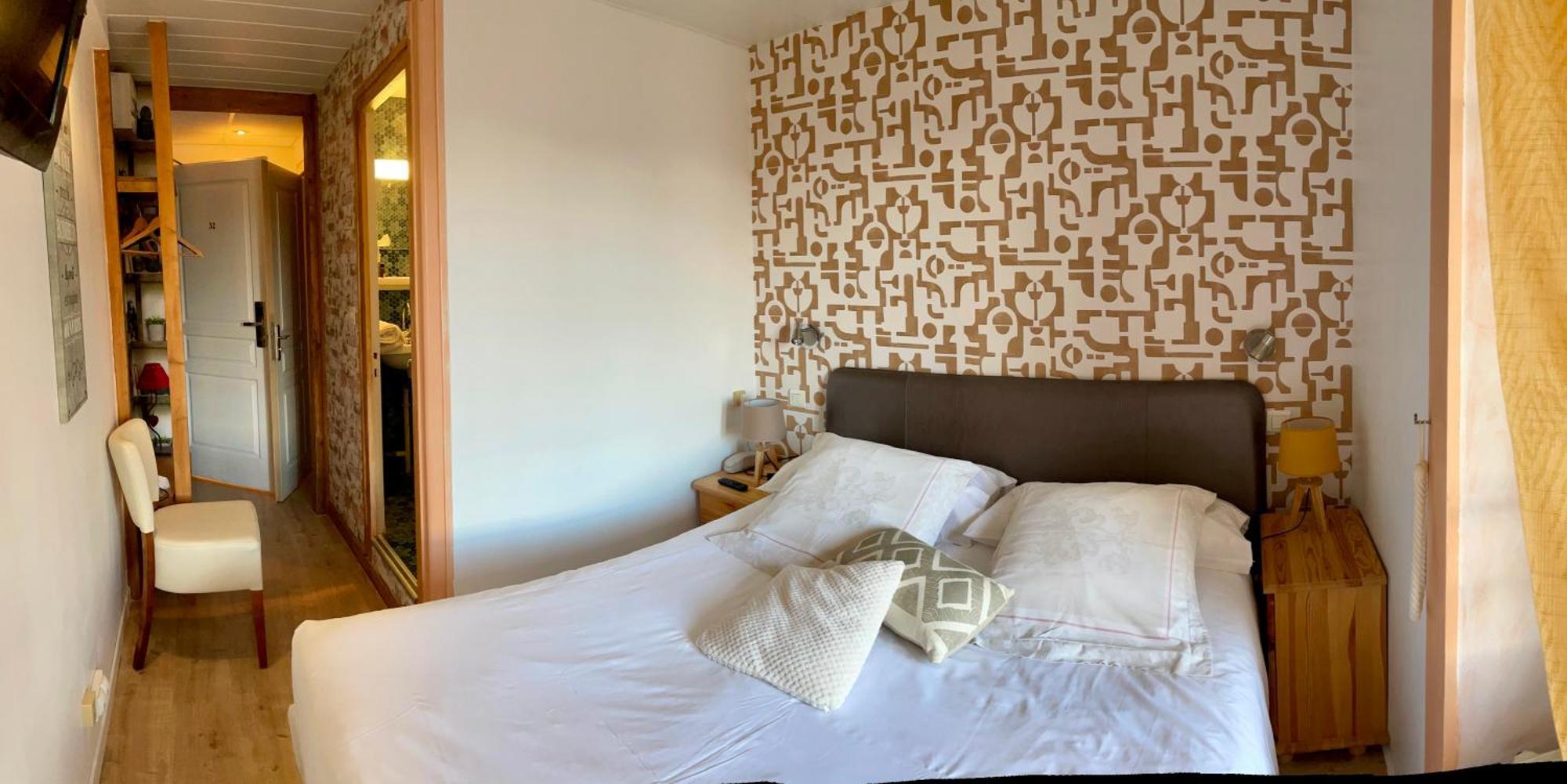 Hotel Gambetta Lons-le-Saunier Kültér fotó